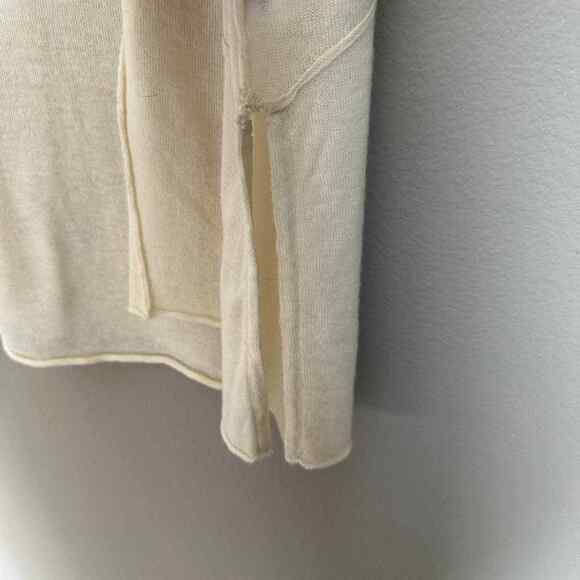 Brochu Walker Cashmere Sweater Sheer Cream Scoop Neck Exposed Hem Women's M - Picture 3 of 10